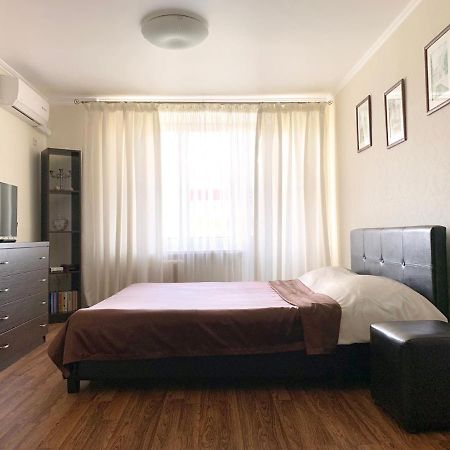 Apartment On Romanovskaya Sloboda 10 Minsk Luaran gambar