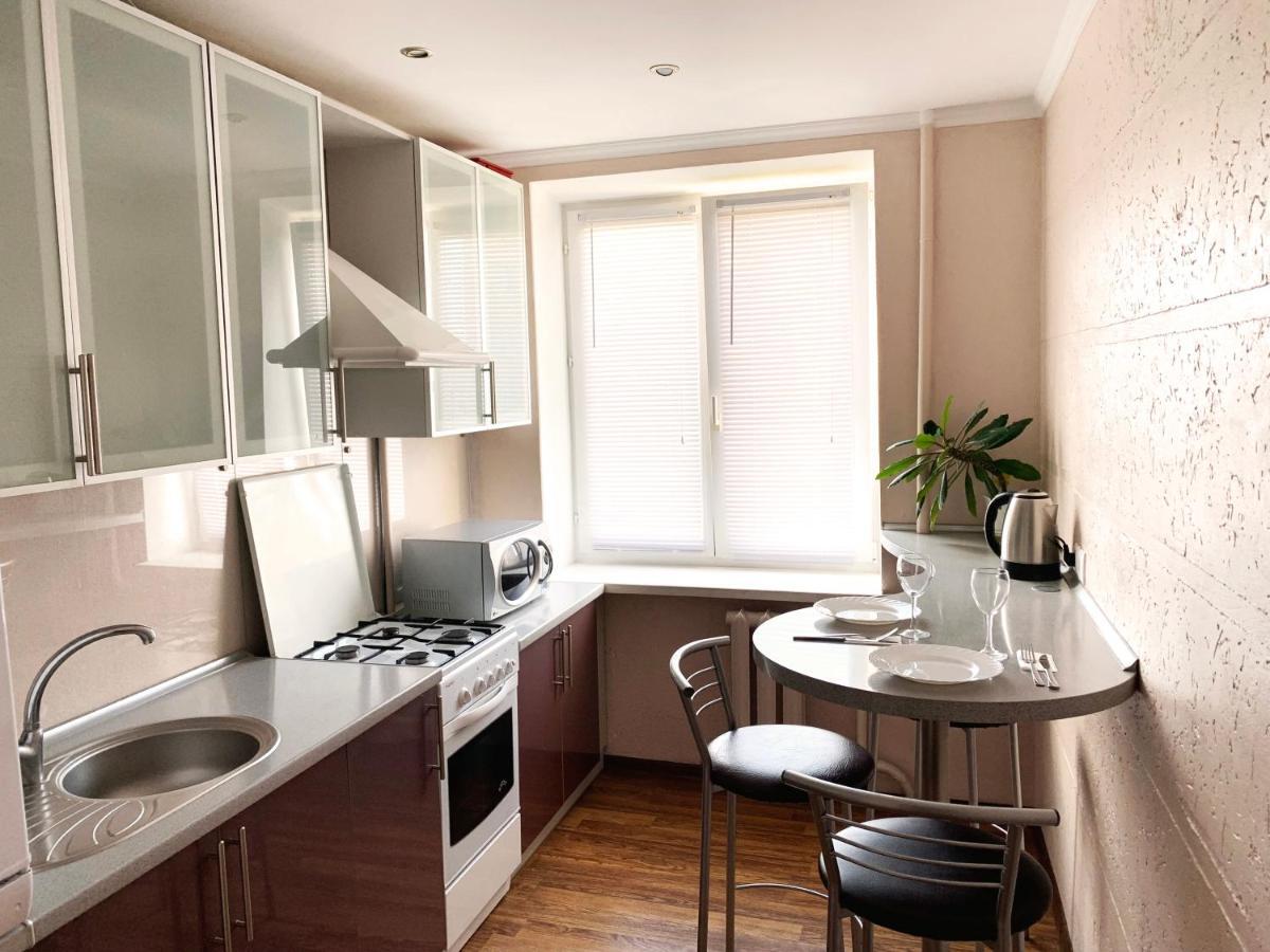 Apartment On Romanovskaya Sloboda 10 Minsk Luaran gambar